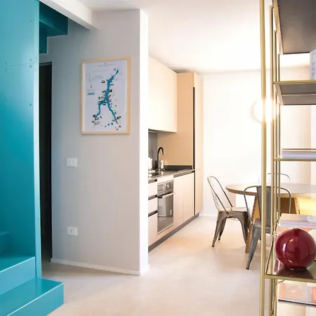Bezzecca 9 - Design Loft Steps From The * レッコ